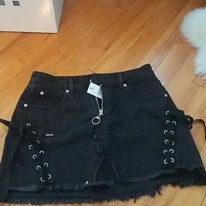 Fashion nova black denim skirt size small